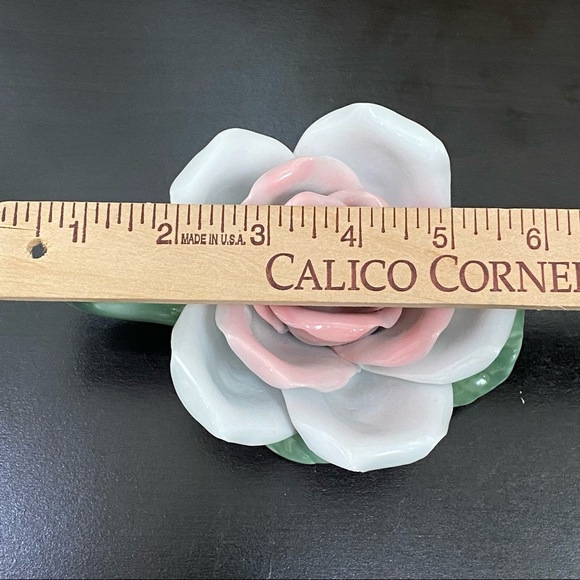 Pair of Ceramic Rose Flower Candle Holders - Picture 14 of 16